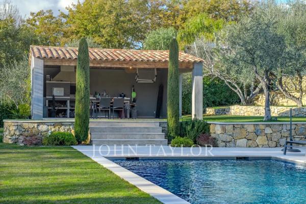 Le Rouret - Villa contemporaine au calme absolu