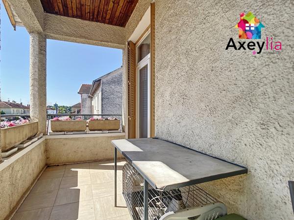 Roanne (42300) A VENDRE - SECTEUR ROANNE - ENSEMBLE IMMOBILIER AVEC LOCAL PROFESSIONNEL, MAISON D'HABITATION ET TERRAIN