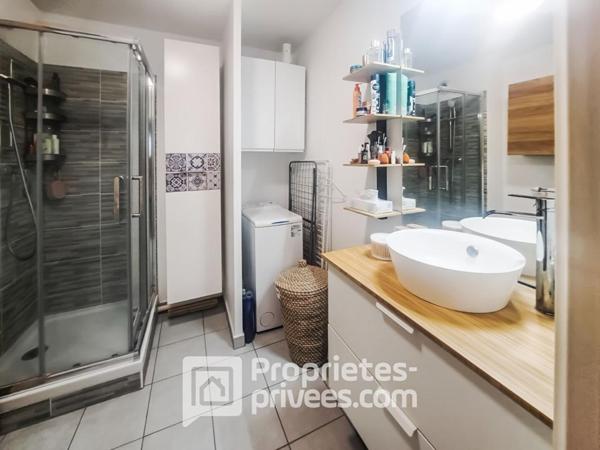 charmant 2 piéces avec balcon