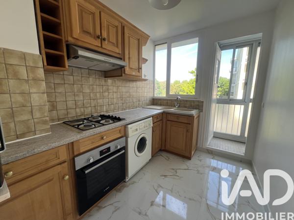 Location appartement 3 pièces 57 m² Chevilly-Larue