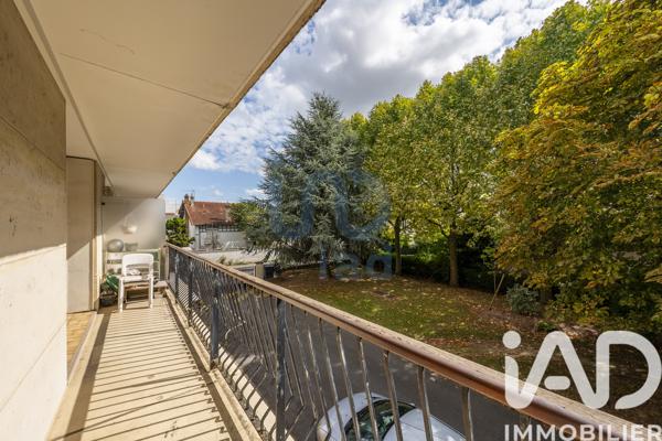 Location appartement 3 pièces 57 m² Chevilly-Larue