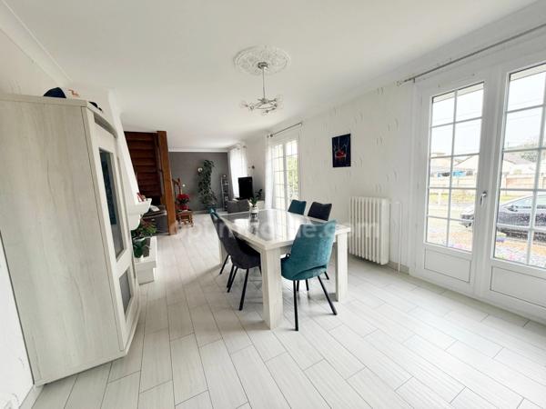 MAISON 3 CHAMBRES – SOUS-SOL COMPLET – GARAGE 50 m² – LE MANS SUD / HÔPITAL SUD