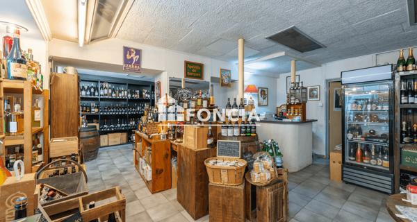 À vendre Local commercial 56 m² - Montélimar 26200
