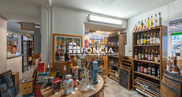 À vendre Local commercial 56 m² - Montélimar 26200