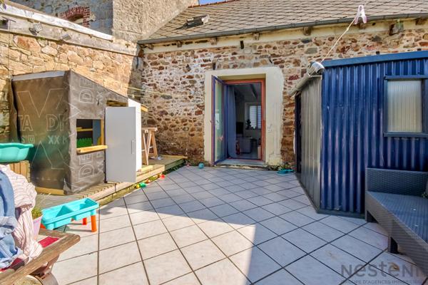 A VENDRE- EXCLUSIVITE NESTENN - Longère divisée en deux logements- Saint Brieuc