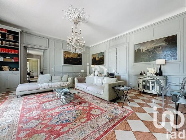 Maison à vendre 15 pièces 800 m² Givry