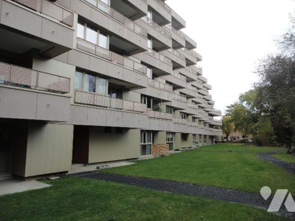 EXCLUSIVITE - A VENDRE sur ARMENTIERES dans le NORD (59280)- Superbe APPARTEMENT de Type 3 avec...