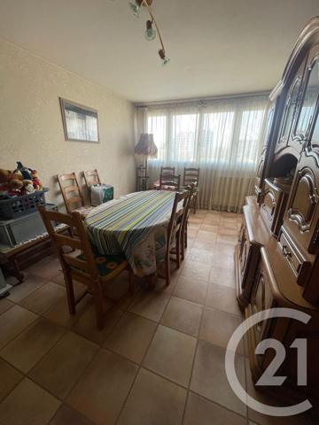 Appartement F4 à vendre  4 pièces - 79,01 m2 ALLONNES - 72