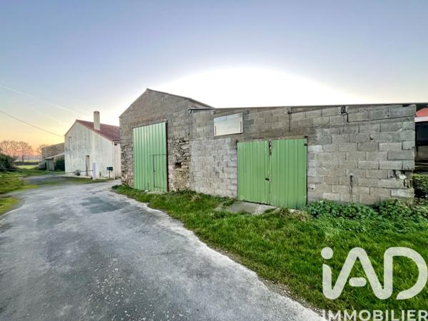 Maison à vendre 5 pièces 105 m² Le Poiré-sur-Vie