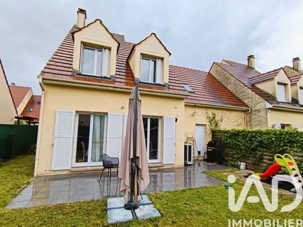 Maison à vendre 5 pièces 110 m² Savigny-le-Temple