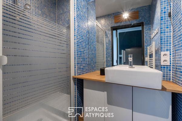 Maison de ville singulière : Esprit atelier et patio intimiste – Nantes Zola