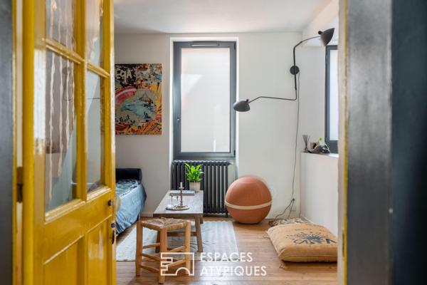 Maison de ville singulière : Esprit atelier et patio intimiste – Nantes Zola