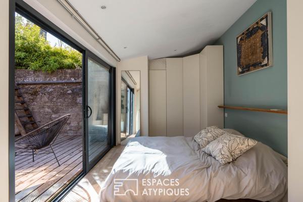Maison de ville singulière : Esprit atelier et patio intimiste – Nantes Zola
