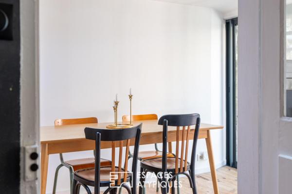 Maison de ville singulière : Esprit atelier et patio intimiste – Nantes Zola