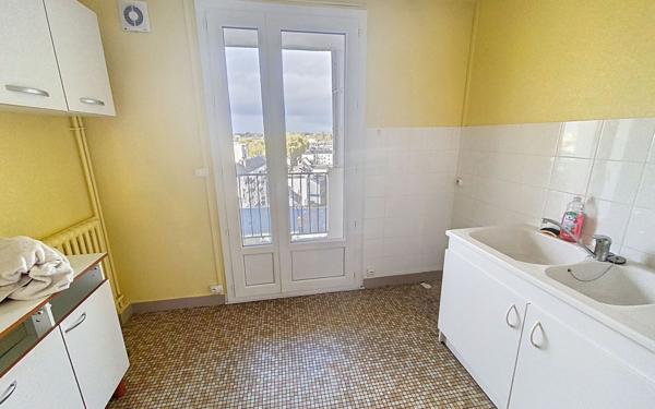 Appartement à louer    3 pièces •  Tours