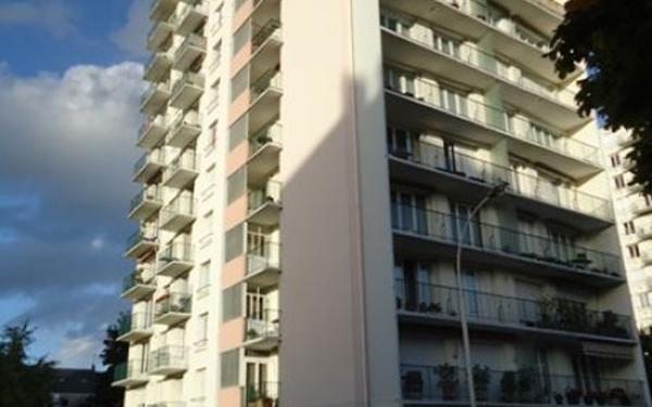 Appartement à louer    3 pièces •  Tours