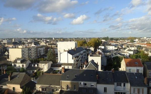 Appartement à louer    3 pièces •  Tours