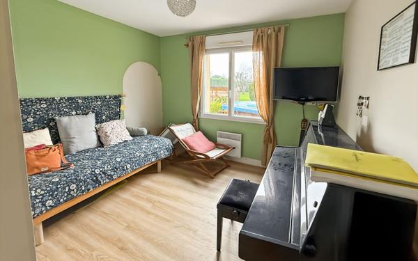 Maison à vendre    4 pièces •  Roquefort