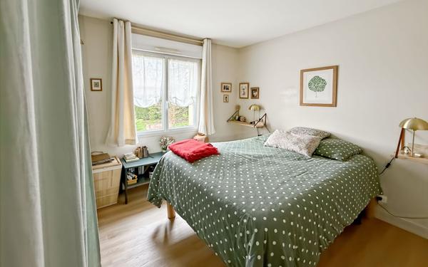 Maison à vendre    4 pièces •  Roquefort