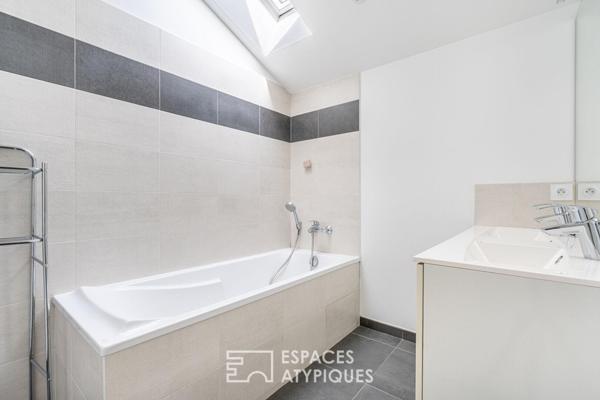 Duplex de charme avec jardin, à deux pas du centre de Villefranche