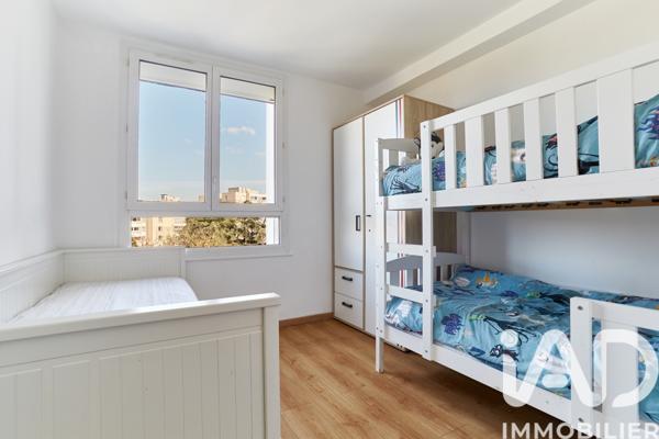 Appartement à vendre 4 pièces 77 m² Sartrouville