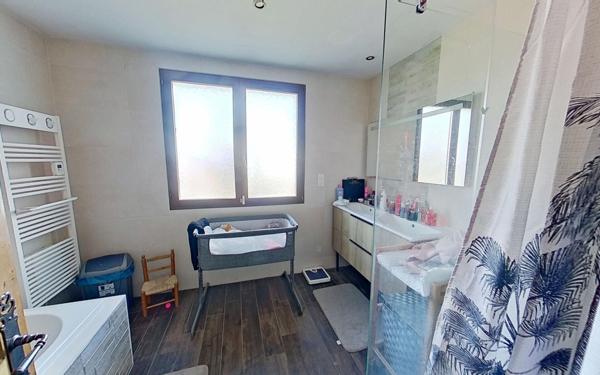 Maison à vendre    4 pièces •  Saint-Aubin-sur-Aire