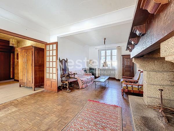 Plougastel-Daoulas : grande maison familiale en centre-ville