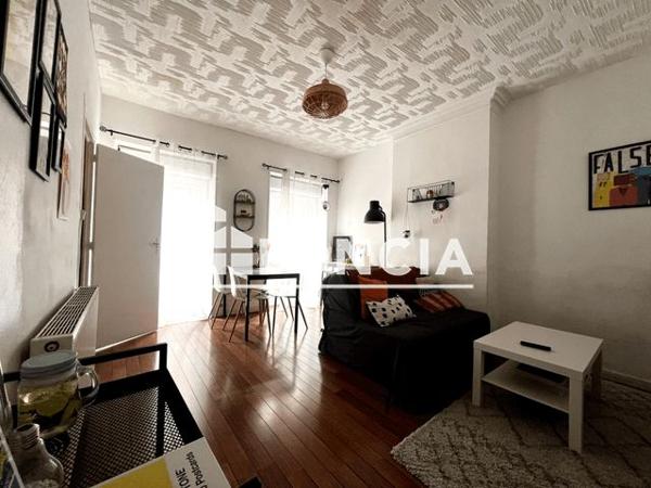 À vendre Immeuble 142 m² - Bordeaux 33000