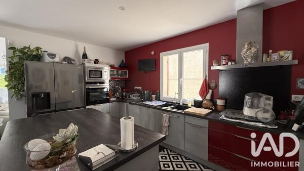 Maison à vendre 5 pièces 144 m² Bagnols-sur-Cèze