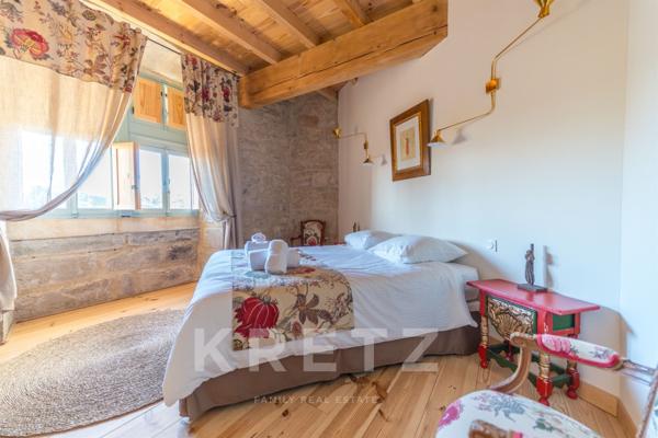 Château d’exception en Languedoc — domaine historique et raffiné