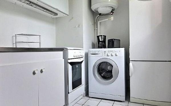 Appartement à louer    1 pièce • 27,17 m2 Élancourt