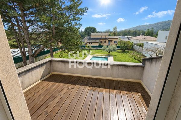 MAISON À VENDRE DE 6 PIÈCES DE 141,00 M²