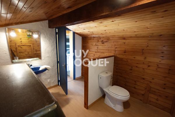 MAISON À VENDRE DE 6 PIÈCES DE 141,00 M²