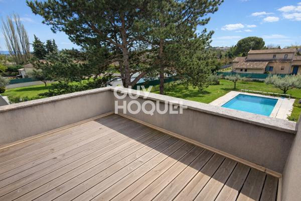 MAISON À VENDRE DE 6 PIÈCES DE 141,00 M²