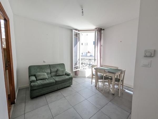 Quartier Grenelle / vue Tour Eiffel - 2 pièces 39.82m²