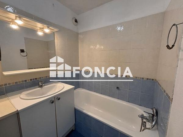 Location Appartement 2 pièces 39.62 m² - 52 AVENUE MICHEL JOURDAN Cannes La Bocca 06150