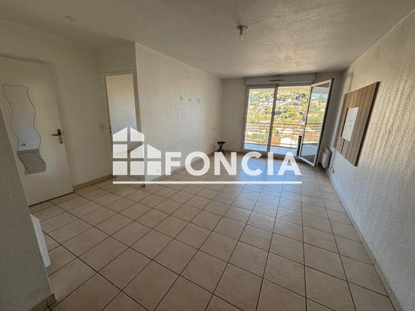 Location Appartement 2 pièces 39.62 m² - 52 AVENUE MICHEL JOURDAN Cannes La Bocca 06150