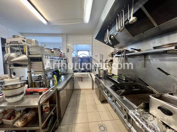 Vente Local commercial 5 pièces 158 m2 à Agde