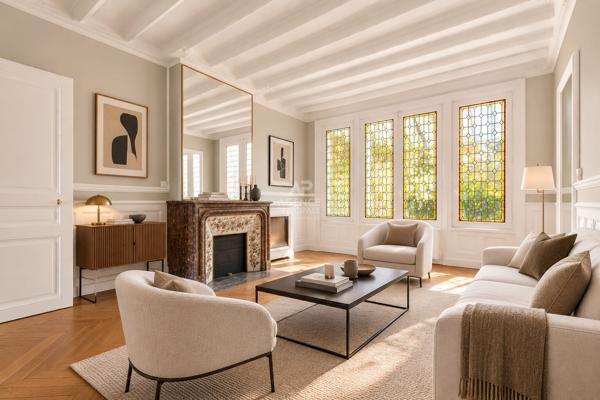 Appartement Saint Germain En Laye 5 pièces 125.40 m2 990 000 € **  - Référence  18903