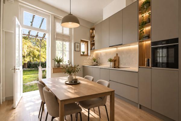 Appartement Saint Germain En Laye 5 pièces 125.40 m2 990 000 € **  - Référence  18903
