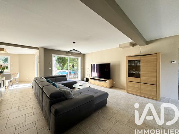 Maison à vendre 10 pièces 255 m² Morigny-Champigny