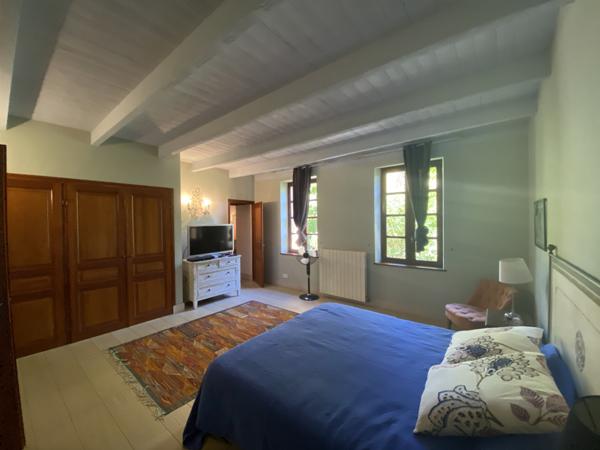 Moissac (82200) TARN ET GARONNE MOISSAC Ravissante maison de campagne avec maison d'amis, piscine et terrains de 6 plus hec