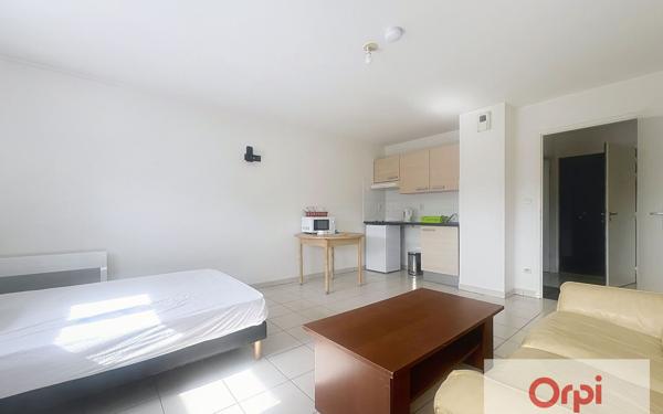 Appartement à louer    1 pièce • 28,73 m2 Montluçon