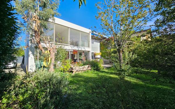 Maison à vendre    5 pièces • 166 m2 Toulouse