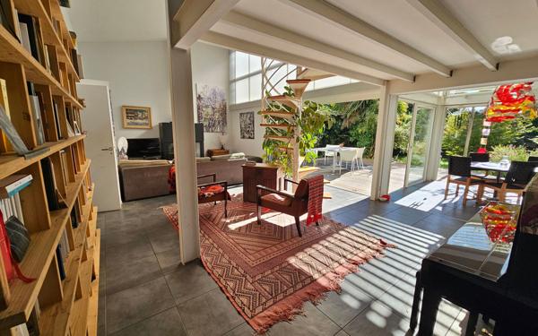 Maison à vendre    5 pièces • 166 m2 Toulouse