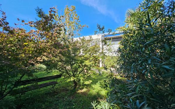 Maison à vendre    5 pièces • 166 m2 Toulouse