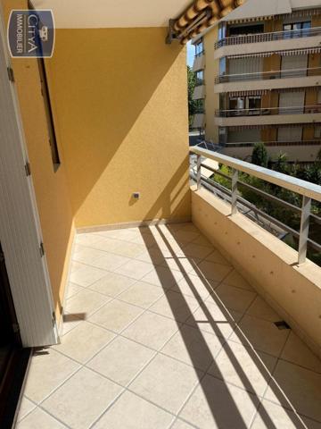 Appartement à louer 1 pièce 30.74m²