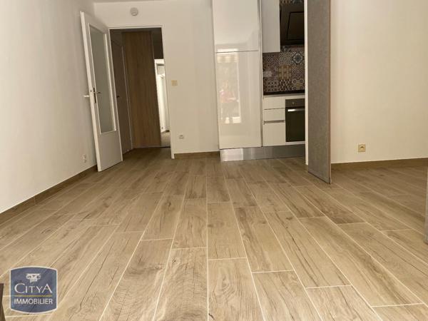 Appartement à louer 1 pièce 30.74m²