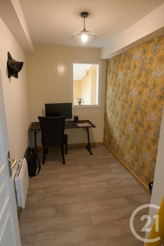 Appartement T3 à vendre  3 pièces - 46,44 m2 FREJUS - 83