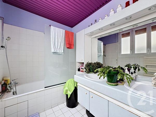 Appartement T5 à vendre  5 pièces - 106 m 2   BORDEAUX  - 33